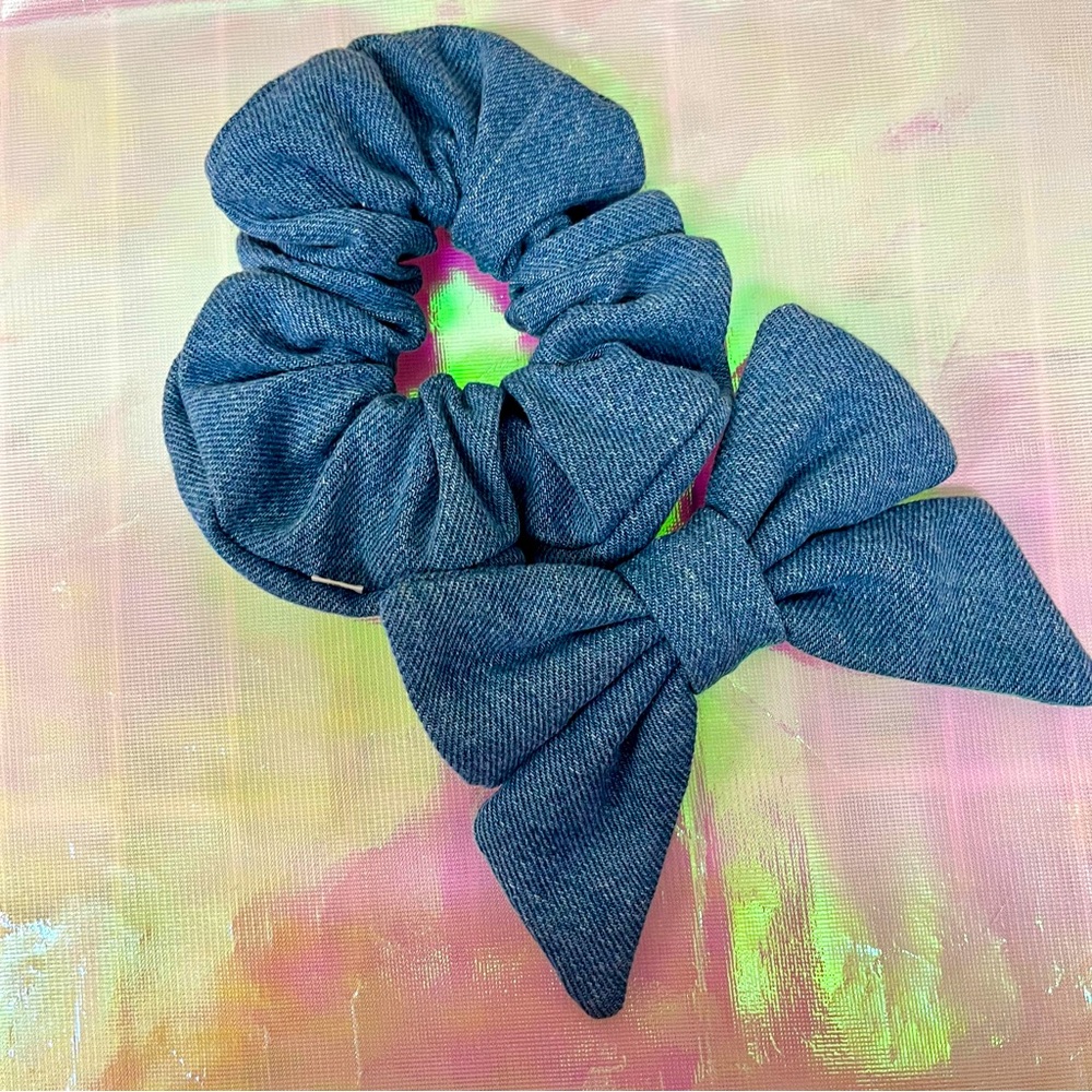 Stoney Clover Denim bow clip and scrunchie EUC